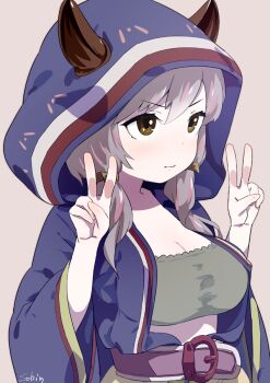 1girl belt blush breasts brown_eyes camieux cleavage closed_mouth commentary_request double_v draph granblue_fantasy grey_background grey_hair hood hood_up horns_through_hood low_twintails medium_breasts signature simple_background sohin solo strapless tube_top twintails upper_body v wide_sleeves