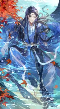 1boy autumn_leaves belt black_boots black_coat blue_eyes blue_hair blue_hanfu blue_robe boots caustics chinese_clothes chinese_commentary clarence_clayden clarence_clayden_(myths_wonders) closed_mouth coat curtained_hair expressionless falling_leaves full_body gold_belt gold_trim hair_ornament hanfu head_chain highres jewelry knee_up layered_sleeves leaf leaf_on_liquid long_hair long_sleeves looking_at_viewer lovebrush_chronicles male_focus maple_leaf mole mole_under_eye open_clothes open_coat outdoors parted_bangs partially_submerged robe short-sleeved_coat short_over_long_sleeves short_sleeves sitting solo tang_qi_zang very_long_hair water wave_print wet wet_hair wide_sleeves wing_hair_ornament