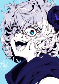 1girl :d blue_background blue_eyes commentary constricted_pupils drag-on_dragoon drag-on_dragoon_3 english_commentary fangs flower hair_between_eyes hair_flower hair_ornament highres looking_at_viewer open_mouth portrait ruivhel short_hair smile solo spot_color two_(drag-on_dragoon) wide-eyed