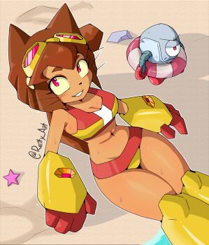 1boy 1girl absurdres animal_ears bikini brown_hair cat_ears cat_girl cat_tail commentary_request furry furry_female gameoverse highres kaboodle_(gameoverse) kit_bodega looking_at_viewer multicolored_bikini navel one-eyed red_bikini red_eyes reity_art robot short_hair spanish_commentary swimsuit tail two-tone_bikini yellow_bikini