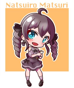Rule 34 | 1girl, :d, absurdres, ahoge, bare shoulders, black bow, black shoes, black skirt, blue eyes, blush, bow, brown hair, cellphone, character name, chibi, clothing cutout, collared shirt, commentary request, drill hair, earrings, full body, grey shirt, grey socks, hair between eyes, hair bow, highres, holding, holding phone, hololive, jewelry, long hair, looking at viewer, natsuiro matsuri, natsuiro matsuri (casual), open mouth, orange background, outline, phone, puffy short sleeves, puffy sleeves, saishosaisekojo, shirt, shoes, short sleeves, shoulder cutout, skirt, smile, socks, solo, standing, twin drills, twintails, very long hair, virtual youtuber, white outline