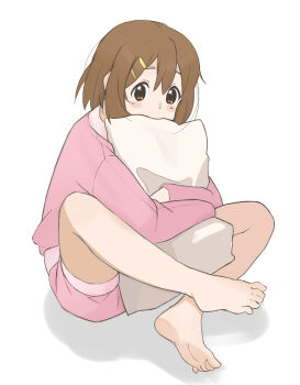 1girl alternate_costume andreypavlow barefoot blush brown_eyes brown_hair commentary double-parted_bangs hair_between_eyes hair_ornament hairclip highres hirasawa_yui hugging_object k-on! looking_at_viewer medium_hair parallel_hairclips pink_shirt pink_shorts shadow shirt short_shorts shorts simple_background sitting solo white_background