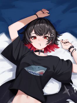 1girl bed bed_sheet black_hair black_nails black_shirt blush candy choker ellen_joe fins fish_tail food higher_resolution_available highres lollipop looking_at_viewer midriff multicolored_hair navel_piercing piercing red_eyes red_hair shark_tail shirt short_hair solo spiked_wristband t-shirt tail two-tone_hair wristband yan_kodiac zenless_zone_zero