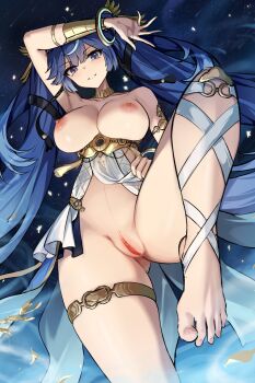 1girl ancient_greek_clothes arm_up armlet barefoot black_skirt blue_eyes blue_hair breasts clothing_aside commentary_request feet foot_out_of_frame from_below greco-roman_clothes hair_belt head_wreath highres iuno_(wuthering_waves) jewelry large_breasts leg_wrap long_hair looking_at_viewer looking_down miniskirt niliu_chahui nipples nude parted_lips pussy showgirl_skirt skirt smile solo thighlet thighs toenails toes uncensored unfinished very_long_hair wuthering_waves