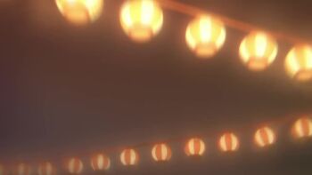 animated chainsaw_man denji_(chainsaw_man) fish green_eyes holding_hands market night pov reze_(chainsaw_man) smile tagme video