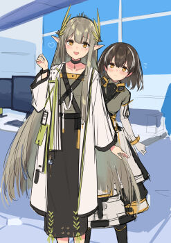 1girl 2girls arknights bird_mask black_choker blush brown_hair choker coat commentary_request gloves hair_between_eyes highres lab_coat laurel_crown laurels long_hair looking_at_viewer magallan_(arknights) mask mask_around_neck mole mole_under_eye muelsyse_(arknights) multicolored_hair multiple_girls open_mouth pointy_ears rhine_lab_logo short_hair sigm@ smile streaked_hair two-tone_hair very_long_hair white_coat white_gloves white_hair yellow_eyes