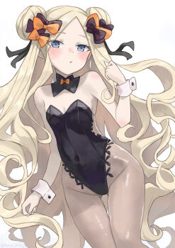 1girl abigail_williams_(fate) absurdres artur_link bare_shoulders black_bow black_leotard blonde_hair blue_eyes blush bow breasts brown_pantyhose covered_navel detached_collar double_bun fate/grand_order fate_(series) hair_bun highres leotard loli long_hair looking_at_viewer orange_bow pantyhose playboy_bunny simple_background small_breasts solo very_long_hair white_background wrist_cuffs