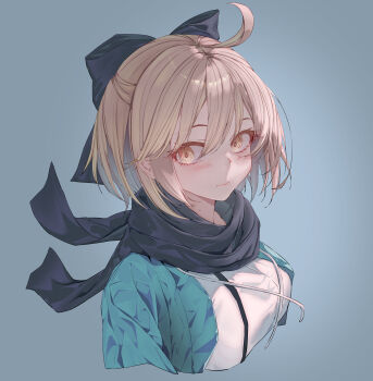 1girl absurdres ahoge black_bow black_scarf blonde_hair blush bow fate/grand_order fate_(series) hair_bow haori highres japanese_clothes kimono looking_at_viewer nan_ji_yun okita_souji_(fate) okita_souji_(koha-ace) scarf short_hair solo white_kimono yellow_eyes