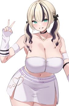 1girl absurdres arm_belt armband bare_shoulders belt belt_collar black_belt black_bow black_choker black_hair blonde_hair blush bow breasts choker cleavage collar collarbone commentary covered_groin cross cross_necklace fang fingernails gloves green_eyes grin hair_bow hair_ornament hairclip highres huge_breasts jewelry kurumi_noah kurumi_noah_(7th_costume) long_hair looking_at_viewer makihara_(yosika_wawawa) multicolored_hair navel necklace pink_belt see-through_clothes see-through_skirt simple_background skirt smile solo stomach streaked_hair thighs twintails two-tone_hair v virtual_youtuber vspo! white_armband white_background white_gloves white_skirt