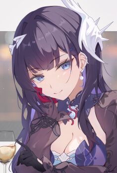 1girl absurdres asymmetrical_gloves black_hair blue_eyes breasts cleavage colored_inner_hair commentary cup drinking_glass earrings gem gloves hair_ornament hand_on_own_cheek hand_on_own_face highres honkai:_star_rail honkai_(series) hysilens_(honkai:_star_rail) jewelry long_hair looking_at_viewer mismatched_gloves multicolored_hair pearl_(gemstone) pisuke_(user_kcmh2774) scales shrug_(clothing) single_earring single_sidelock smile wine_glass x_hair_ornament