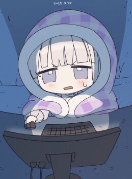1girl blanket blunt_bangs chibi commentary_request computer computer_mouse dated desk furrowed_brow grey_hair highres hololive hololive_dev_is humi_kaga indoors jitome purple_eyes screen_light solo sweat todoroki_hajime virtual_youtuber wrapped_in_blanket