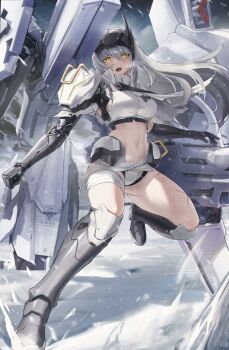 1girl absurdres bandaged_leg bandaged_stomach bandages cloak commentary dog_tags elias2art english_commentary goddess_of_victory:_nikke head-mounted_display highres long_hair mechanical_arms navel official_alternate_costume official_alternate_design open_mouth pilgrim_symbol_(nikke) rigging scar scar_on_leg snow_white_(heavy_arms)_(nikke) snow_white_(nikke) solo torn_cloak torn_clothes visor_(armor) white_cloak white_hair yellow_eyes