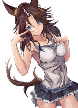 1girl animal_ears bare_shoulders black_skirt blue_eyes breasts brown_hair closed_mouth commentary_request hair_between_eyes horse_ears horse_girl horse_tail large_breasts long_hair looking_at_viewer mejiro_palmer_(umamusume) multicolored_hair pleated_skirt ponytail shirt simple_background skirt sleeveless sleeveless_shirt smile solo streaked_hair tail umamusume v white_background white_hair white_shirt yanagi_wakana