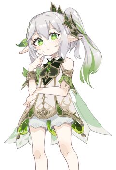 1girl absurdres blush commentary_request genshin_impact green_eyes green_highlights grey_hair highres looking_at_viewer nahida_(genshin_impact) pointy_ears sin:ck solo standing white_background