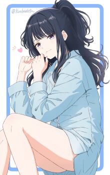 1girl absurdres artist_name bare_legs black_hair blue_border blue_pajamas border closed_mouth feet_out_of_frame heart highres idolmaster idolmaster_shiny_colors kazano_hiori koukashita long_hair long_sleeves looking_at_viewer mole mole_under_mouth one_side_up outside_border pajamas purple_eyes smile solo twitter_username white_background