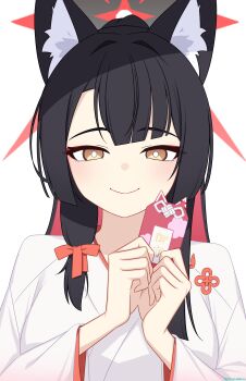 1girl absurdres alternate_costume animal_ears black_hair black_halo blue_archive blush commentary_request eyeshadow fox_ears fox_girl halo hands_up highres japanese_clothes kimono long_hair looking_at_viewer makeup multicolored_hair own_hands_together red_eyeshadow red_hair red_halo siranui_desu smile solo two-tone_hair upper_body very_long_hair wakamo_(blue_archive) white_kimono yellow_eyes