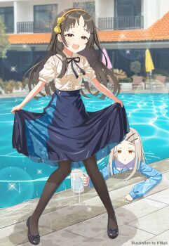 2girls absurdres artist_name black_pantyhose black_ribbon black_shoes blonde_hair blue_shirt blue_skirt blunt_ends blush bow_hairband brown_hair center_frills commentary_request frills gakuen_idolmaster hairband highres hmax idolmaster kindergarten_uniform kuramoto_china lens_flare long_hair looking_at_viewer multiple_girls neck_ribbon pantyhose pool poolside ribbon school_uniform shinosawa_hiro shirt shirt_tucked_in shoes short_sleeves skirt skirt_hold smile smock straight_hair teeth upper_teeth_only very_long_hair water_drop wet wet_clothes wet_hair white_shirt yellow_hairband