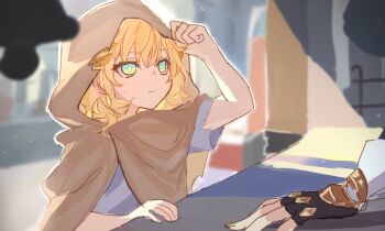 2girls absurdres aglaea_(honkai:_star_rail) black_gloves blonde_hair bright_pupils cipher_(honkai:_star_rail) cipher_(honkai:_star_rail)_(cosplay) cipher_(in_pursuit_of_the_wind)_(honkai:_star_rail) commentary_request cosplay eardoor_1022 fingerless_gloves gloves green_eyes grey_shirt highres honkai:_star_rail honkai_(series) hood korean_commentary multiple_girls role_reversal shirt short_hair solo_focus upper_body