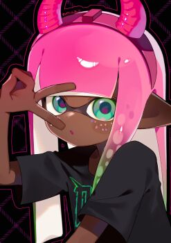 Rule 34 | 1girl, :o, black shirt, blunt bangs, dark-skinned female, dark skin, fake horns, gradient hair, green eyes, green hair, hairband, highres, horn hairband, horns, inkling, inkling girl, inkling player character, jewel under eye, long hair, looking at viewer, multicolored hair, nintendo, open mouth, pink hair, pink hairband, pink horns, pointy ears, sabata saba, shirt, short sleeves, solo, splatoon (series), t-shirt, tentacle hair, upper body, v, v over eye, very long hair