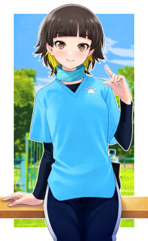 1girl aqua_scarf arm_at_side arm_support bench black_hair black_shirt blonde_hair blue_sky blunt_bangs blush border bottle breasts brown_eyes closed_mouth cloud colored_inner_hair commentary cowboy_shot flipped_hair foliage hand_up highres index_finger_raised inuzuka_(wonderful_precure!) kazuma_muramasa layered_shirt light_blush long_sleeves looking_at_viewer medium_breasts multicolored_hair on_bench outdoors outline outside_border pants park paw_print precure scarf shirt short_hair short_sleeves single_vertical_stripe sitting sky smile solo t-shirt track_pants tree undershirt v-neck water_bottle white_border white_outline wonderful_precure!