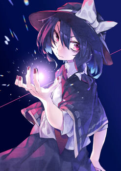1girl absurdres black_capelet black_hair black_hat black_skirt blue_background bow buttons capelet closed_mouth collar glowing hair_between_eyes hair_bow hat hat_bow highres muraryo nail_polish necktie red_eyes red_nails shirt short_hair skirt solo touhou usami_renko white_bow white_collar white_shirt