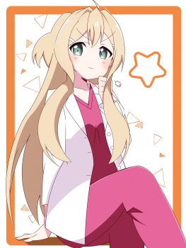 >:) 1girl :3 absurdres ahoge arm_support blonde_hair blush border closed_mouth coat collarbone crossed_legs doyagao green_eyes hair_between_eyes hair_intakes hair_ornament hairclip hand_up highres iyojima_anzu jacket lab_coat light_blush long_hair long_sleeves looking_at_viewer nogi_wakaba_wa_yuusha_de_aru open_clothes open_jacket outside_border pants pink_pants pink_shirt puff_of_air shirt simple_background sitting smile smug solo star_(symbol) v-shaped_eyebrows very_long_hair white_background white_coat white_jacket yamoiro yuusha_de_aru
