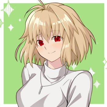 1girl ahoge arcueid_brunestud blonde_hair blush commentary_request green_background hair_between_eyes hair_intakes hirakawa jewelry light_smile looking_at_viewer necklace profile short_hair sidelocks smile solo solo_focus sparkle sweater tsukihime tsukihime_(remake) turtleneck turtleneck_sweater
