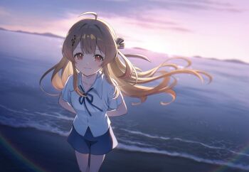 1girl ahoge alternate_costume arms_behind_back backlighting beach beamed_eighth_notes blonde_hair bloom blue_ribbon blue_shorts blurry blurry_background cloud cloudy_sky collarbone collared_shirt commentary dated_commentary dawn depth_of_field dot_nose double-parted_bangs eighth_note feet_out_of_frame floating_hair fortissimo gold_trim gradient_hair hair_intakes hair_ornament hair_ribbon hololive hololive_dev_is lens_flare light_smile long_hair looking_at_viewer mitoha multicolored_hair musical_note musical_note_hair_ornament neck_ribbon ocean orange_hair otonose_kanade outdoors red_eyes ribbon sand shirt short_sleeves shorts sidelocks sky solo sparkle two-tone_hair untranslatable_commentary very_long_hair virtual_youtuber water waves white_shirt wind