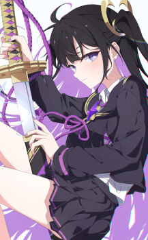 1girl ahoge black_hair black_sailor_collar black_skirt chitose_(stella_sora) colored_inner_hair highres holding holding_sheath holding_sword holding_weapon layered_shirt leripen long_hair looking_at_viewer multicolored_hair pleated_skirt purple_eyes purple_hair purple_nails sailor_collar school_uniform sheath shirt skirt solo stella_sora sword very_long_hair weapon white_shirt