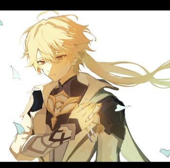 1boy aether_(as_heaven_and_earth_are_made_anew)_(genshin_impact) aether_(genshin_impact) ahoge black_border black_gloves black_shirt blonde_hair border cape closed_mouth commentary_request fingerless_gloves floating_hair flower flower_ornament genshin_impact gloves gold_trim green_cape grey_vest hair_between_eyes hand_on_own_chest hand_up highres jacket lapels long_hair long_sleeves looking_down low_ponytail male_focus mandarin_collar official_alternate_costume official_alternate_hairstyle open_clothes open_jacket petals ponytail puffy_long_sleeves puffy_sleeves rwi9o2hamz31530 shirt simple_background smile solo tassel vest white_background white_flower white_jacket yellow_eyes