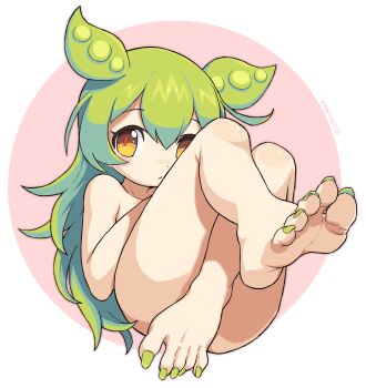 1girl barefoot completely_nude expressionless feet foot_focus full_body green_hair green_nails highres loli long_hair long_toenails looking_at_viewer nail_polish nude orange_eyes oyatsu_(mk2) pea_pod soles solo toenail_polish toenails toes voicevox zundamon