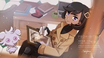 1girl black_bodysuit black_gloves black_hair blurry blurry_foreground bodysuit bodysuit_under_clothes brown_jacket chair closed_mouth collared_jacket commentary_request desk emma_(pokemon) espurr gen_6_pokemon gloves hair_ornament holding holding_picture_frame indoors jacket long_sleeves looker_(pokemon) looking_up mocha_fushigi nintendo photo_(object) picture_frame pokemon pokemon_(creature) pokemon_legends:_z-a purple_eyes short_hair signature sitting smile sparkle watermark