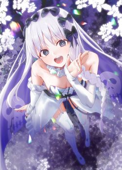 1girl absurdres black_bow black_nails bow braid breasts commentary dress fate/strange_fake fate_(series) francesca_prelati_(fate) from_above garter_straps hair_bow highres kaze_22 korean_commentary long_hair looking_at_viewer medium_breasts multiple_hair_bows nail_polish open_mouth skull_print solo teeth thighhighs white_dress white_hair white_thighhighs