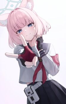 1girl absurdres animal_ear_fluff animal_ears belt belt_pouch black_gloves black_sailor_collar blue_archive blue_eyes closed_mouth commentary_request fingerless_gloves fox_ears gloves hair_intakes halo highres korean_commentary long_sleeves looking_at_viewer midriff_peek neckerchief niko_(blue_archive) outstretched_arm pink_hair pouch red_neckerchief sailor_collar school_uniform serafuku shirt simple_background smile solo springrain_06 upper_body v white_background white_belt white_halo white_shirt