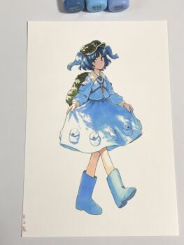 1girl aqua_boots aqua_hair aqua_shirt aqua_skirt art_tools_in_frame artist_name backpack bag boots closed_mouth commentary_request full_body green_bag green_hat hat highres kawashiro_nitori key long_sleeves looking_at_viewer marker marker_(medium) medium_hair pocket shiratama_(hockey) shirt signature skirt skirt_hold smile solo touhou traditional_media two_side_up walking