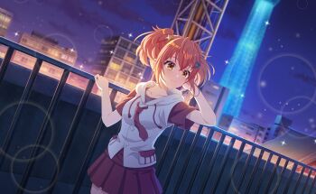 1girl blush building city cityscape collarbone commentary_request game_cg hair_between_eyes hair_ornament highres hood hood_down hoodie lamppost looking_at_viewer night official_art ootori_kokona orange_hair outdoors pleated_skirt railing red_skirt short_sleeves skirt sky skyscraper smile solo star_(sky) starry_sky third-party_source world_dai_star