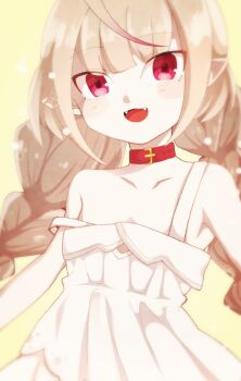 1girl bare_shoulders belt_collar blunt_bangs blush braid breasts cleavage collar collarbone dress fangs grey_hair highres hykchiba light_particles long_hair looking_at_viewer low_twin_braids makaino_ririmu makaino_ririmu_(3rd_costume) multicolored_hair nijisanji open_mouth pointy_ears red_collar red_eyes red_streaks sidelocks sleeveless sleeveless_dress small_breasts smile solo standing strap_slip streaked_hair sundress twin_braids two-tone_hair upper_body virtual_youtuber white_dress yellow_background