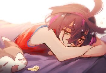 1boy aiekyun bags_under_eyes bed bed_sheet black_hair closed_eyes commentary english_commentary furret gen_2_pokemon hair_between_eyes highres kieran_(pokemon) looking_at_viewer lying male_focus multicolored_hair nintendo on_bed on_stomach open_mouth pillow pink_hair pokemon pokemon_(creature) pokemon_scarlet_and_violet red_tank_top simple_background squeans tank_top twitter_username under_covers upper_body white_background yellow_eyes