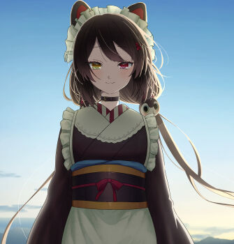1girl 46_crt animal_ears animal_hair_ornament backlighting black_collar blue_background blush brown_hair brown_kimono brown_sash closed_mouth cloud collar commentary_request dawn day dog_ears eyelashes fang frills heterochromia highres inui_toko inui_toko_(1st_costume) japanese_clothes kimono long_hair long_sleeves looking_at_viewer loose_hair_strand low_twintails maid_headdress mountainous_horizon nijisanji obi obiage obijime outdoors red_eyes sash skin_fang sky smile solo straight-on twintails upper_body very_long_hair virtual_youtuber white_headdress yellow_eyes