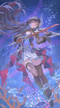1girl absurdres asymmetrical_gloves black_boots black_gloves black_hair black_thighhighs blue_dress blue_eyes boots breasts bubble chinese_commentary cleavage commentary_request dress fish full_body gloves hair_ornament highres holding holding_sword holding_weapon honkai:_star_rail honkai_(series) hysilens_(honkai:_star_rail) long_hair looking_at_viewer mismatched_gloves music musical_note parted_lips red_gloves shrug_(clothing) solo sword thighhighs thighs tian_nima underwater very_long_hair weapon zettai_ryouiki