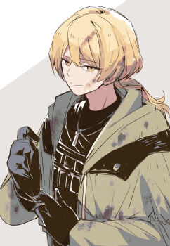 1boy a_certain_sinclair_(project_moon) adjusting_clothes adjusting_gloves black_gloves black_shirt blonde_hair closed_mouth coat dirty dirty_clothes dirty_face drawstring eyelashes gloves green_coat green_hood hands_up highres hood hood_down hooded_coat jewelry limbus_company load_bearing_vest long_hair looking_at_viewer low_ponytail male_focus marbornath necklace open_clothes open_coat ponytail project_moon shirt sinclair_(project_moon) smile solo split_mouth trench_coat tsurime undershirt white_background yellow_eyes