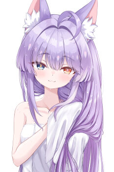 1girl :3 absurdres ahoge animal_ear_fluff animal_ears blue_eyes breasts drying drying_hair drying_own_hair fox_ears fox_girl heterochromia highres kuma_piv long_hair looking_at_viewer orange_eyes purple_hair simple_background solo stellive tenko_shibuki towel upper_body virtual_youtuber wet wet_hair white_background