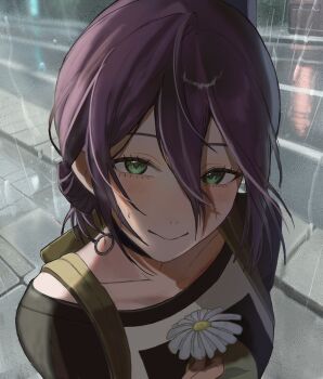 1girl backpack bag black_shirt chainsaw_man close-up closed_mouth collarbone flower green_eyes grenade_pin hair_between_eyes highres holding holding_flower light_blush looking_at_viewer phone_booth purple_hair rain reze_(chainsaw_man) road shirt skull_08 smile solo street two-tone_shirt white_flower white_shirt