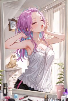 1girl arm_behind_head armpits bare_shoulders black_shorts blue_hair breasts cat cleavage commentary_request forehead hands_up highres hololive indoors long_hair minato_aqua mirror multicolored_hair open_mouth pink_hair sa-ya2 shorts two-tone_hair yawning