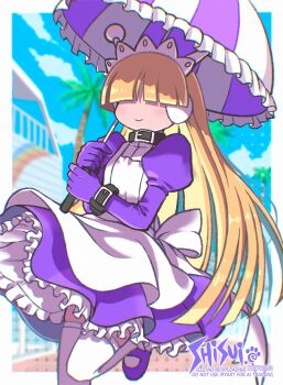 1girl android apron artist_name back_bow belt_collar black_collar blonde_hair border bow closed_mouth collar commentary_request covered_eyes day dress foot_out_of_frame frilled_umbrella frills hair_over_eyes highres holding holding_umbrella juliet_sleeves long_hair long_sleeves maid maid_headdress mary_janes outdoors outside_border puffy_sleeves purple_dress purple_shoes purple_umbrella robot_ears shisui shoes smile solo standing standing_on_one_leg tesse thighhighs umbrella very_long_hair waku_waku_7 white_apron white_border white_bow white_thighhighs