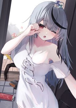 1girl ;o black_hair breasts cleavage grey_hair highres hololive large_breasts long_hair mimiquilike multicolored_hair mushroom_on_head nail_polish one_eye_closed red_eyes red_nails sakamata_chloe shirt short_sleeves single_tear solo streaked_hair t-shirt virtual_youtuber white_shirt