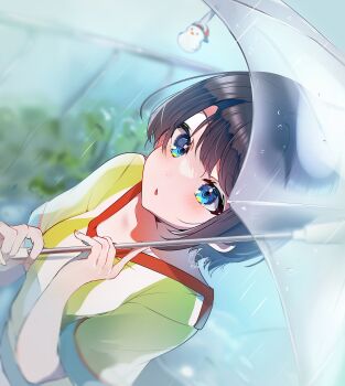 1girl absurdres artist_name black_hair blue_eyes blurry character_charm charm_(object) emutakanoe hands_up highres holding holding_umbrella hololive looking_up oozora_subaru oozora_subaru_(1st_costume) outdoors parted_lips railing rain shirt short_hair short_sleeves signature solo striped_clothes striped_shirt subaru_duck transparent transparent_umbrella two-tone_shirt umbrella upper_body vertical-striped_clothes vertical-striped_shirt virtual_youtuber white_shirt yellow_shirt