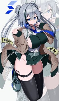 1girl absurdres belt black_thighhighs blue_eyes blue_nails breasts brown_cardigan cardigan chain character_backpack commentary_request crop_top double_bun floating green_belt green_skirt grey_hair groin gunjou_desu! hair_between_eyes hair_bun hair_intakes hands_on_own_face hands_up highres large_breasts legs_folded loose_hair_strand medium_hair multicolored_hair no_panties open_cardigan open_clothes open_shirt original pleated_skirt serious shirt shoes side_slit sideboob sideboob_cutout skirt sneakers solo streaked_hair thigh_strap thighhighs twintails white_shirt white_shoes zoom_layer