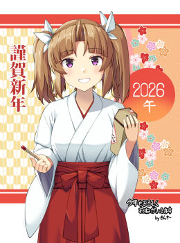 1girl 2026 alternate_costume box brown_hair commentary_request cowboy_shot hakama happy_new_year japanese_clothes kagerou_(kancolle) kantai_collection kimono miko monsuu_(hoffman) new_year omikuji purple_eyes red_hakama solo twintails white_kimono