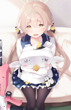 1girl assault_rifle bag black_pantyhose blue_archive blush brown_hair bullpup carbine commentary_request gun hair_ornament halo hifumi_(blue_archive) highres l85 looking_at_viewer low_twintails machine_gun nanahara_fuyuki hugging_object open_mouth pantyhose rifle sa80 school_uniform sitting solo squad_automatic_weapon twintails weapon yellow_eyes